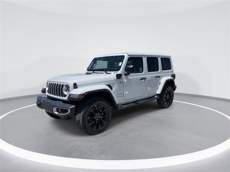 2024 Jeep Wrangler 4-door Sahara 4xeImage 4