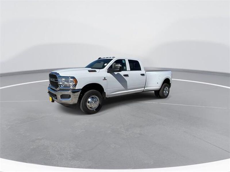 2024 RAM 3500 Tradesman Crew Cab 4x4 8