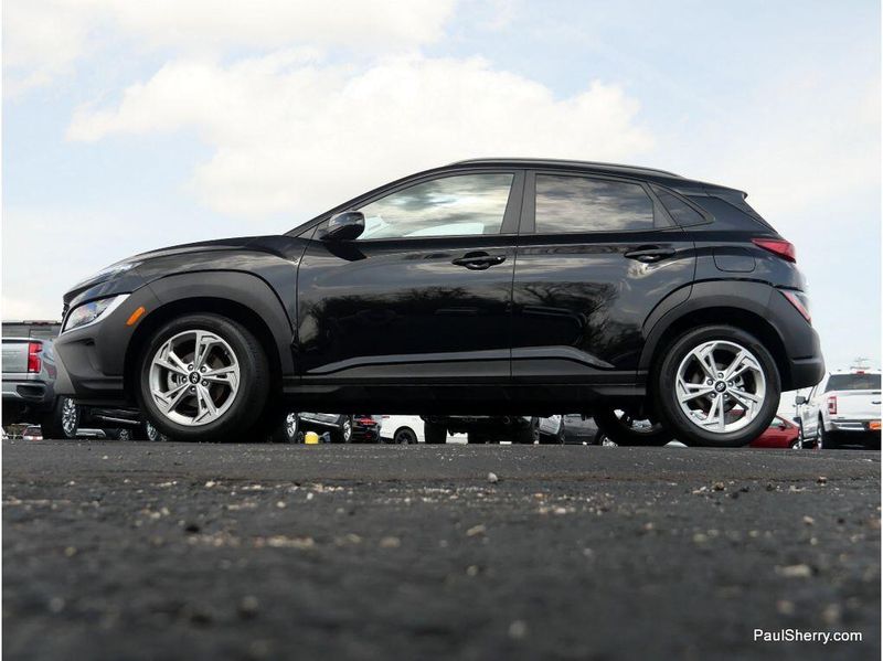 Used 2023 Hyundai Kona SEL