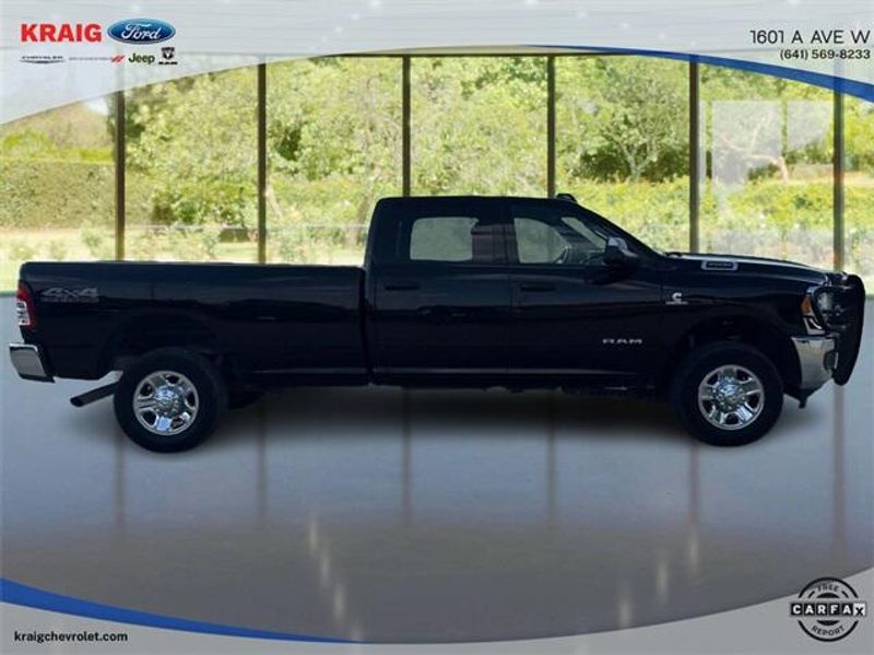 2022 Ram 2500 Tradesman photo 4