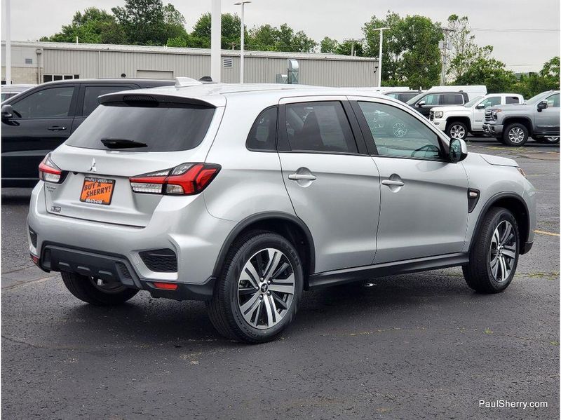 Used 2025 Mitsubishi Outlander Sport SE