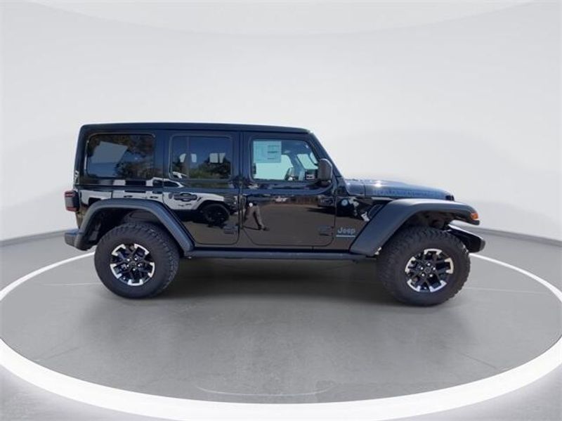 2024 Jeep Wrangler 4-door Rubicon 4xeImage 9