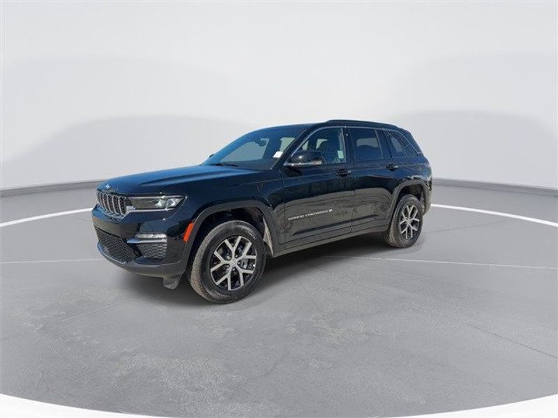 2024 Jeep Grand Cherokee Limited 4x4 in a Diamond Black Crystal Pearl Coat exterior color. McPeek