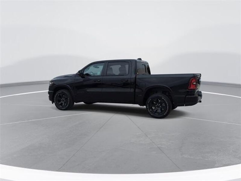 2025 RAM 1500 Big Horn Crew Cab 4x2 5