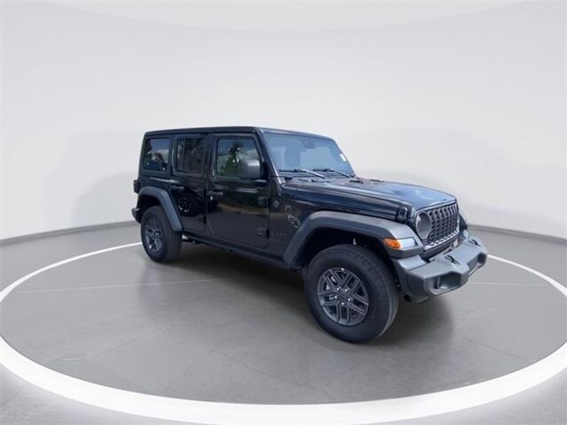 2024 Jeep Wrangler 4-door Sport SImage 2