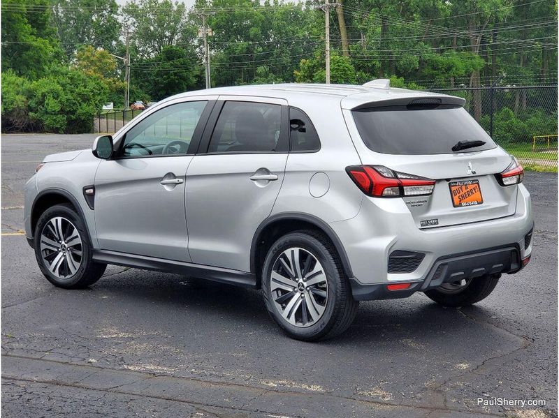 Used 2025 Mitsubishi Outlander Sport SE