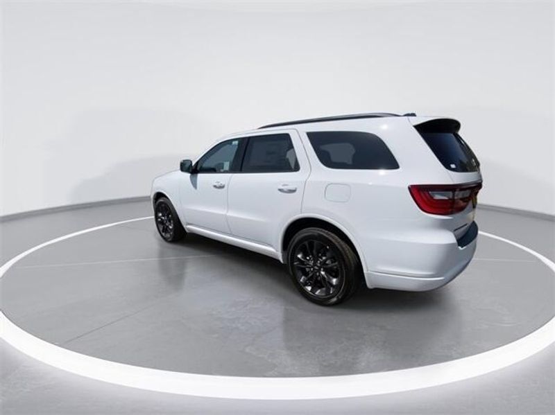 2024 Dodge Durango SXT RwdImage 6