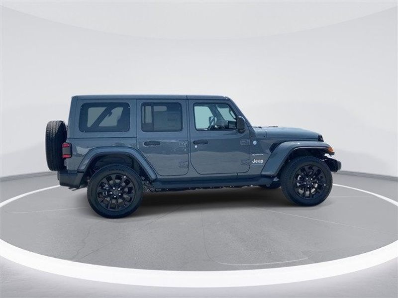 2024 Jeep Wrangler 4-door Sahara 4xeImage 9