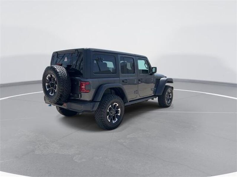 2024 Jeep Wrangler 4-door Rubicon 4xeImage 8