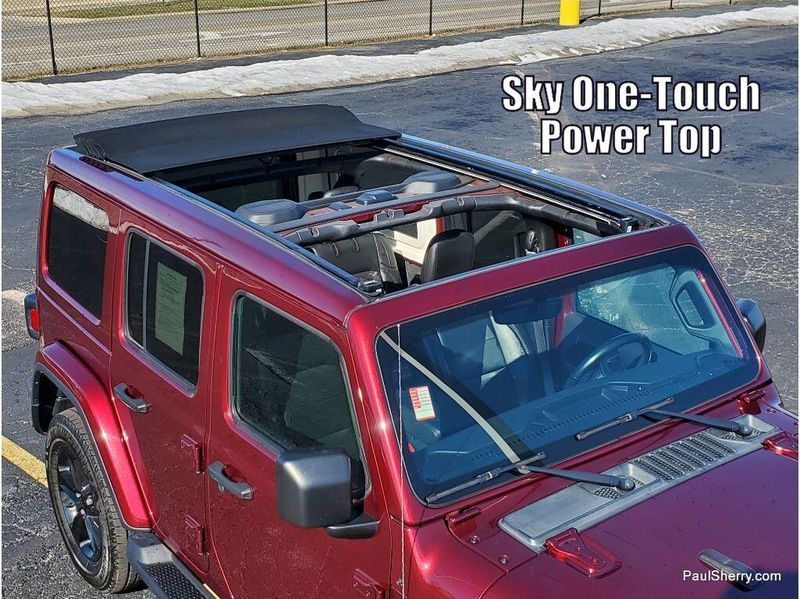 Used 2022 Jeep Wrangler Unlimited Sahara Altitude