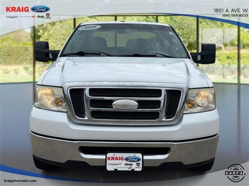 2008 Ford F-150 XLT photo 2