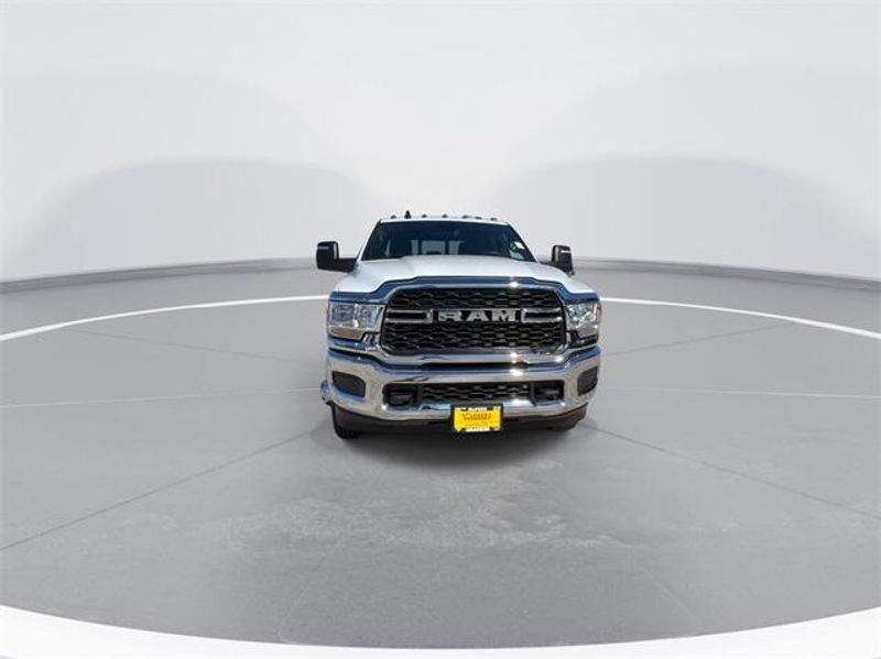 2024 RAM 3500 Tradesman Crew Cab 4x4 8