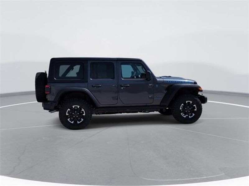 2024 Jeep Wrangler 4-door Rubicon 4xeImage 9