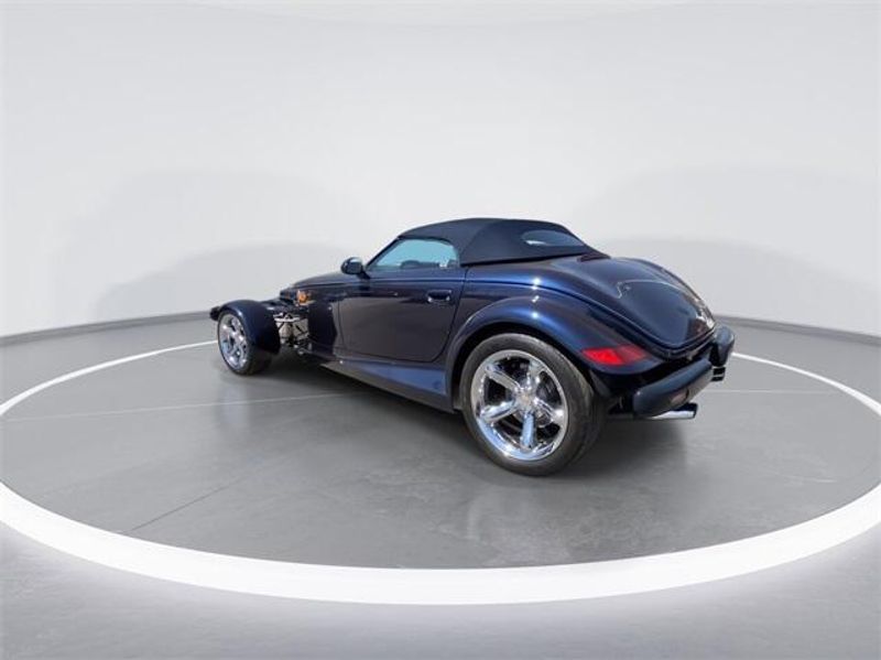 2001 Plymouth Prowler BaseImage 6