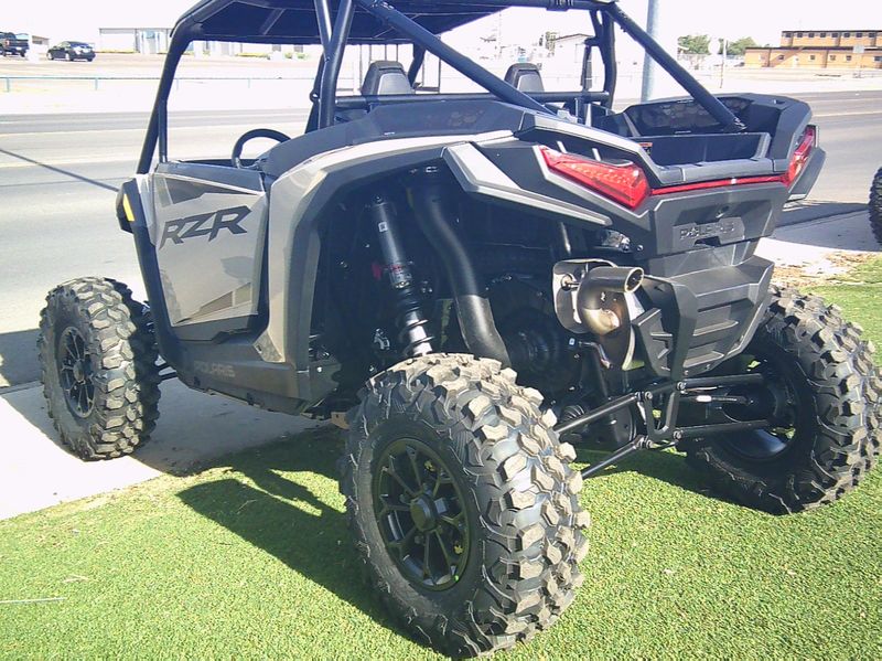 NEW 2026 POLARIS RZR XP 1000 ULTIMATE Image 6