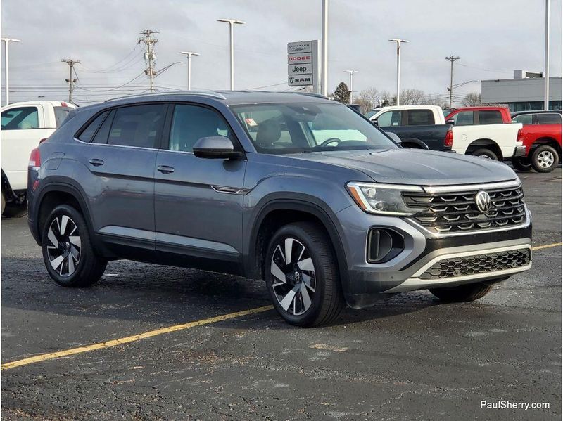 Used 2025 Volkswagen Atlas Cross Sport 2.0T SE w/Technology