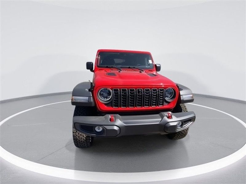 2024 Jeep Wrangler 4-door RubiconImage 3