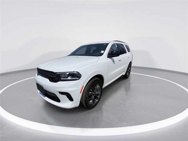 2024 Dodge Durango SXT RwdImage 4