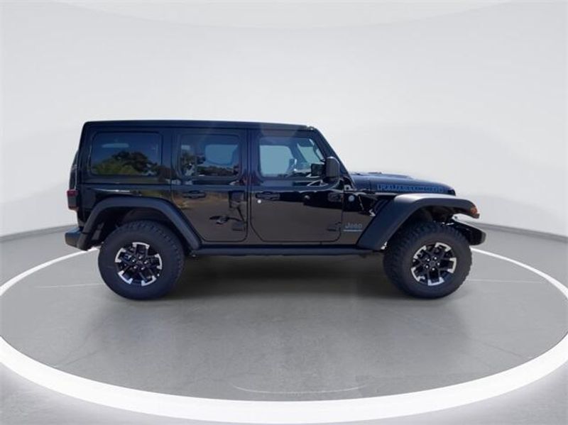 2024 Jeep Wrangler 4-door Rubicon 4xeImage 9