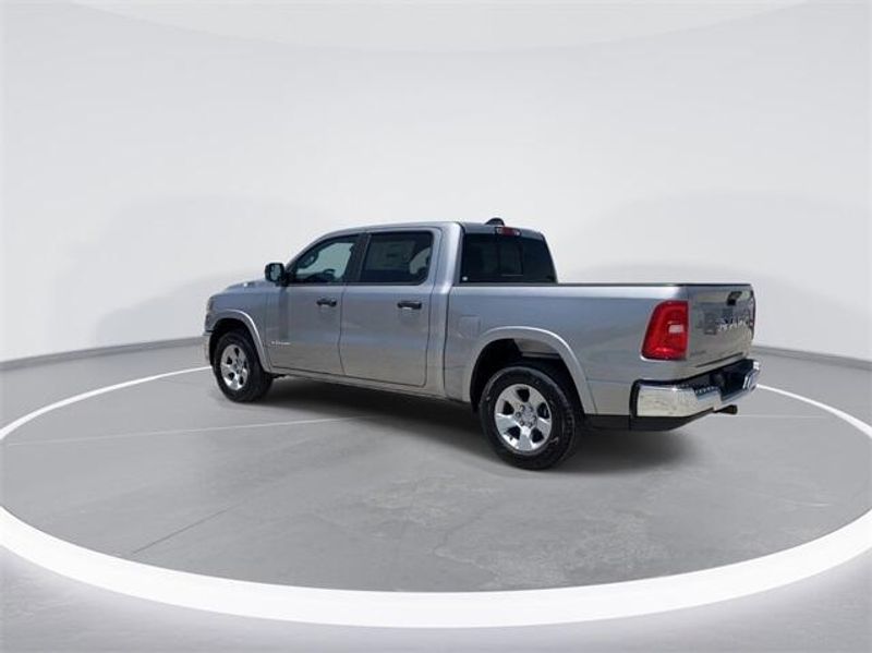 2025 RAM 1500 Big Horn Crew Cab 4x2 5