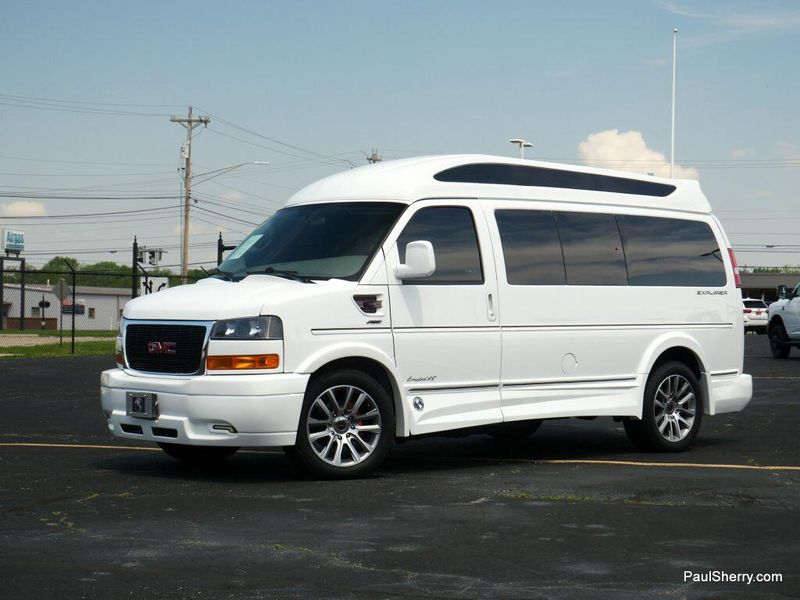 2022 GMC Savana Image 5