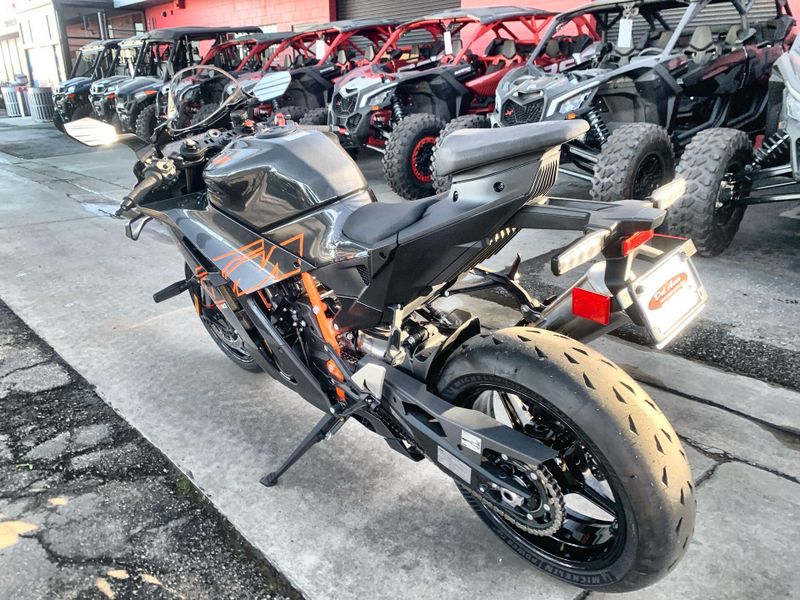 New 2026 KTM 990 RC R Image 16