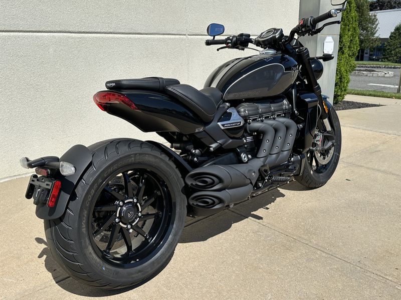 2025 Triumph ROCKET 3 STORM R Image 3