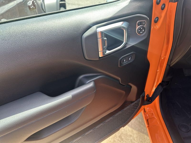 2025 Jeep Wrangler 4-door Sport SImage 17