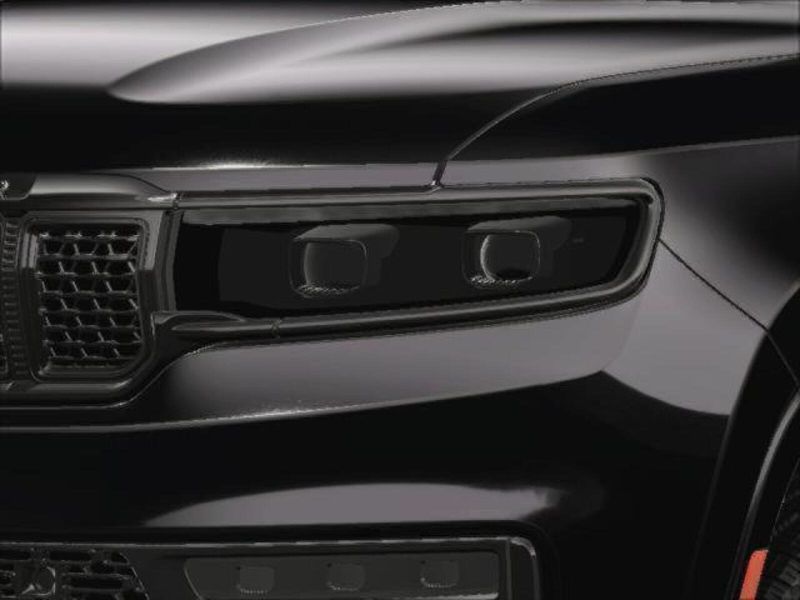 2023 Jeep Grand Wagoneer II photo 13