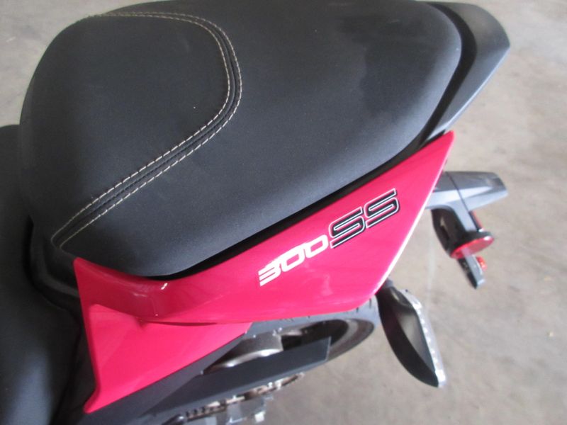 USED 2024 CFMOTO 300SS Image 15