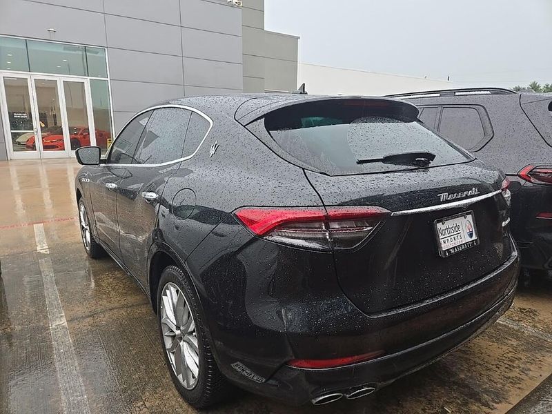 2022 Maserati Levante GTImage 4