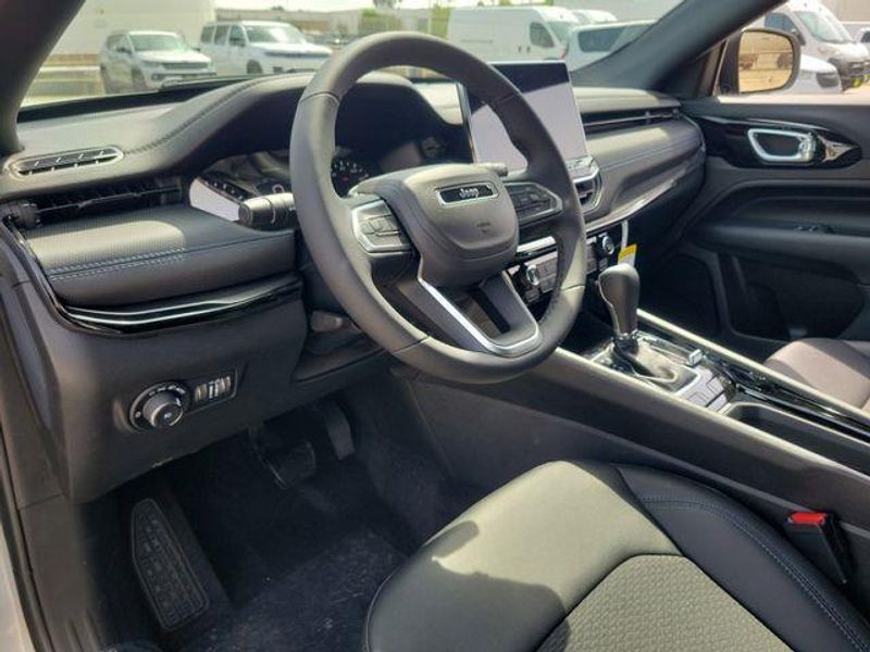New 2026 Jeep Compass Latitude Altitude 4x4