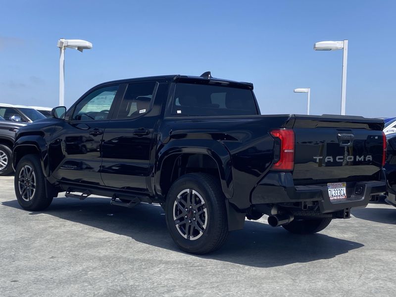 Used 2024 Toyota Tacoma TRD SportImage 5