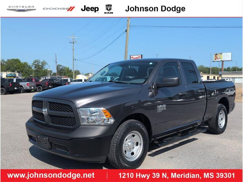 2019 RAM 1500 Classic TradesmanImage 1