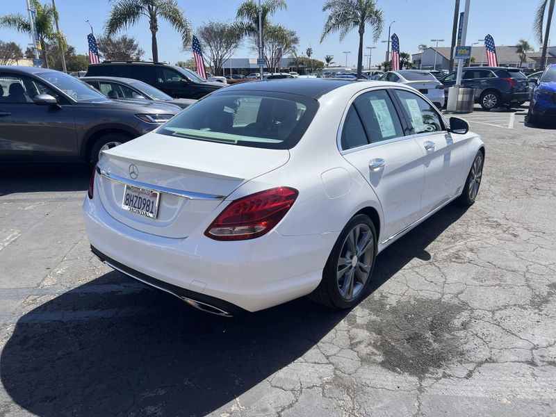2016 Mercedes-Benz C-Class C 300Image 3