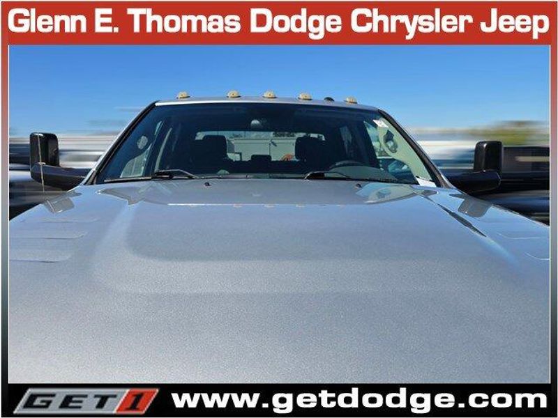2018 Ram 3500 Tradesman photo 5