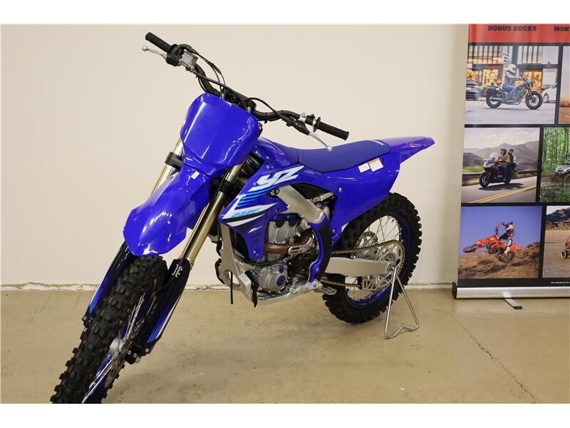 2025 Yamaha YZ250 Image 2