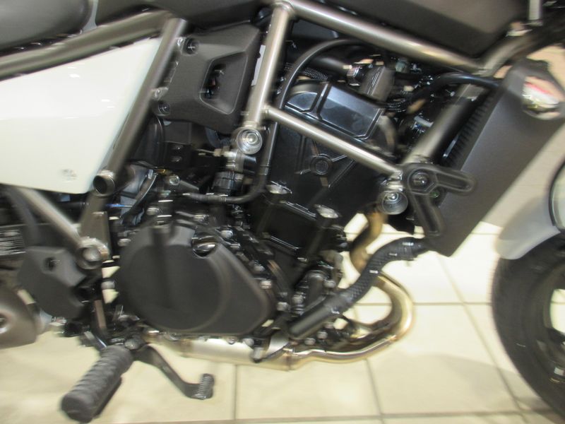 NEW 2026 KAWASAKI ELIMINATOR Image 13