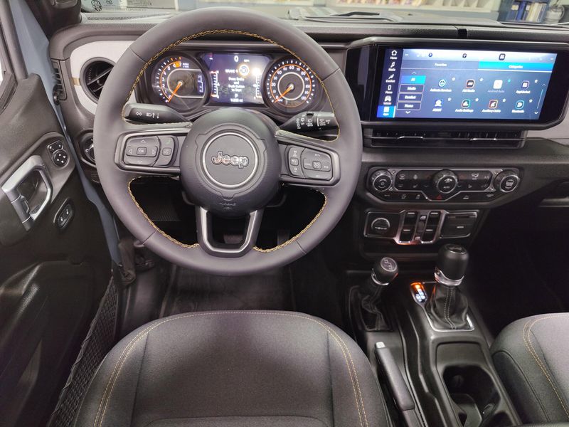 2024 Jeep Wrangler Sport S 3.6L 4x4 w/ ConvenienceImage 16