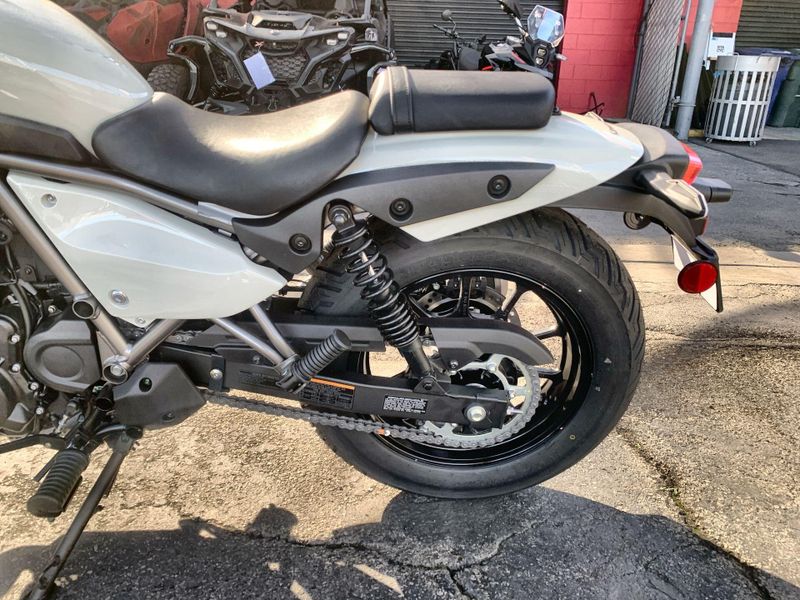 New 2026 Kawasaki ELIMINATOR ABS Image 10