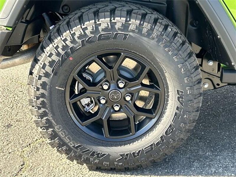 2025 Jeep Wrangler 4-door WillysImage 13