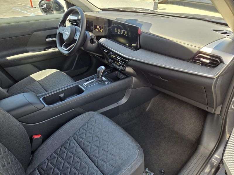 Used 2026 Nissan Kicks SV FWD