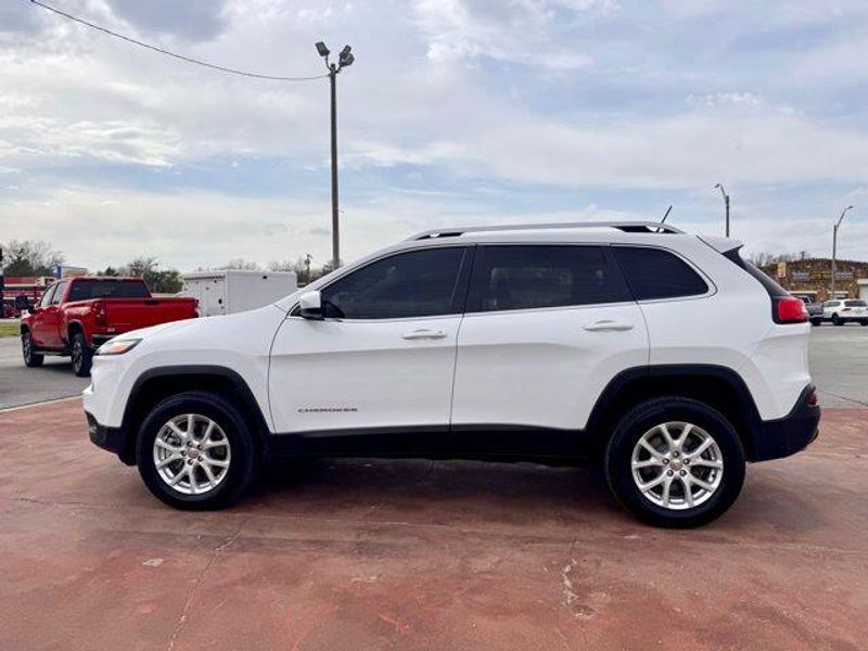 Used 2015 Jeep Cherokee LatitudeImage 8
