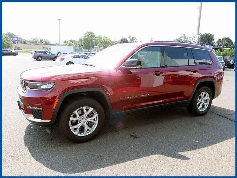 2023 Jeep Grand Cherokee L LimitedImage 1