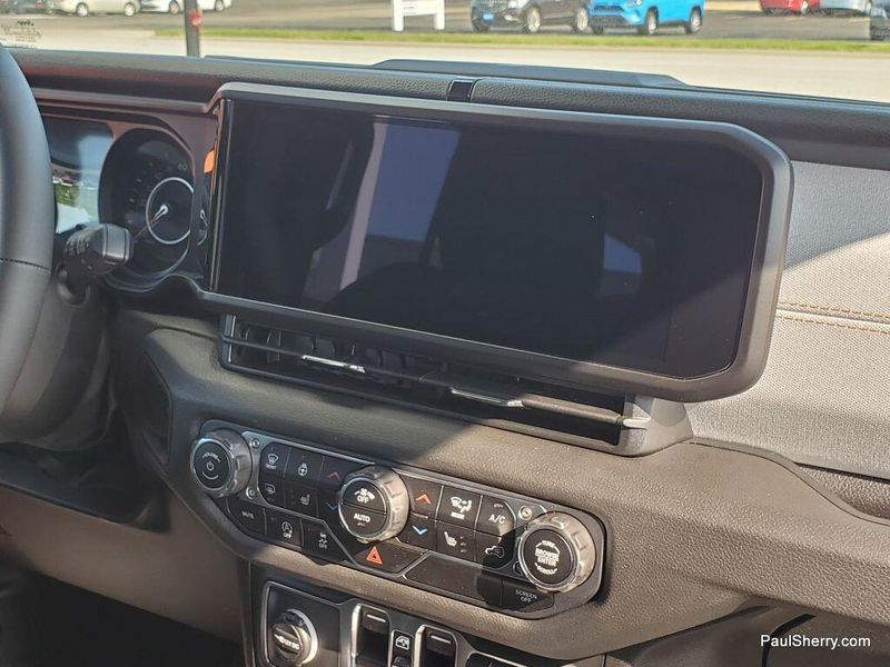 2025 Jeep Wrangler 4-door Sport SImage 14