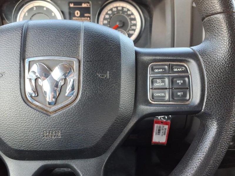 2018 Ram 1500 Express photo 17