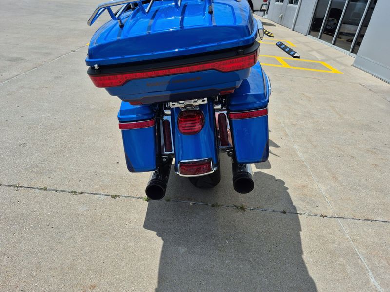 Used 2017 Harley-Davidson Ultra Limited Image 7