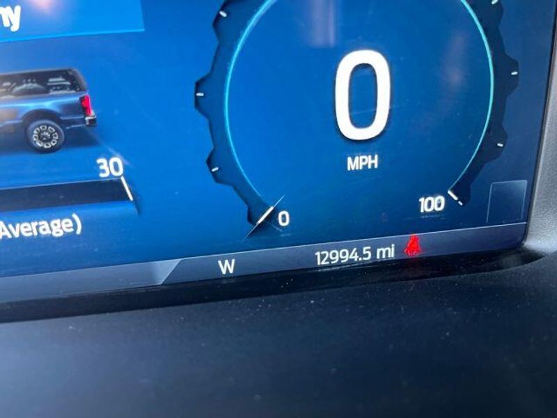 2024 Ford F-350 Lariat photo 3