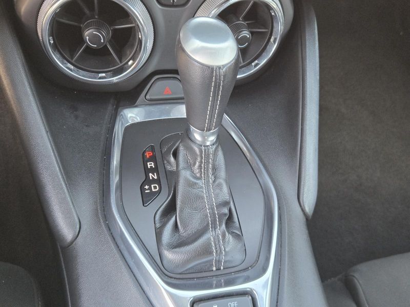 Used 2020 Chevrolet Camaro 2dr Cpe 1LT