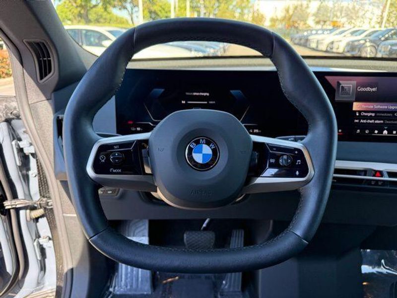 Used 2026 BMW iX xDrive45Image 22
